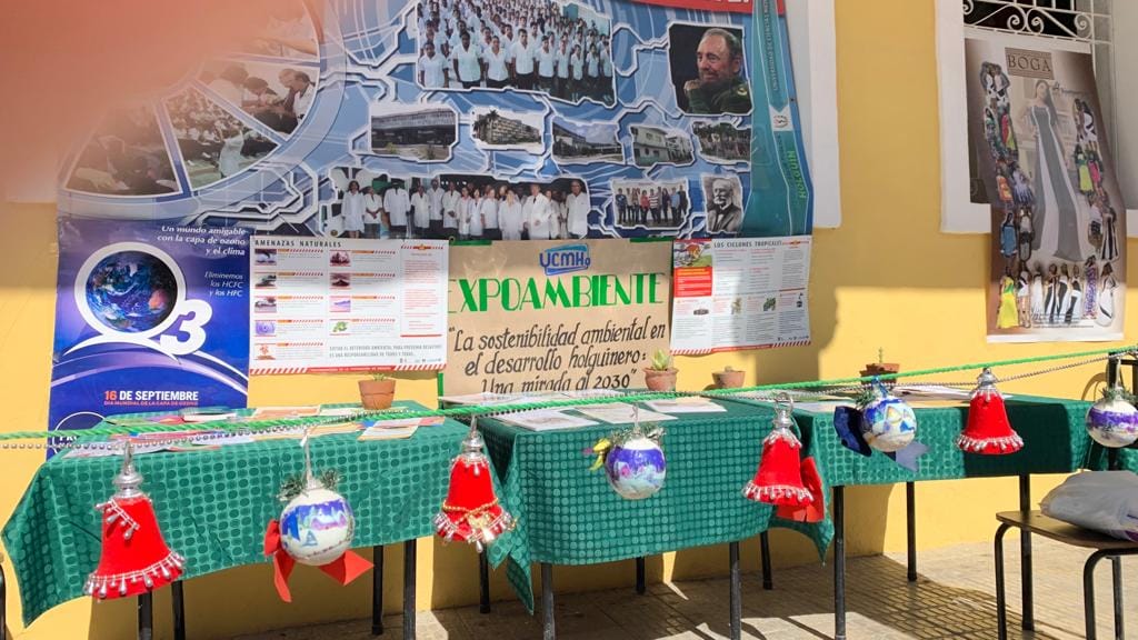 Participa Universidad de Ciencias Médicas en evento científico Expoambiente 2022